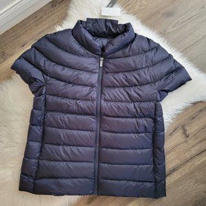 Martha Stewart Navy Short-Sleeve Down Puffer Vest